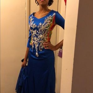 I am selling clothes made by me